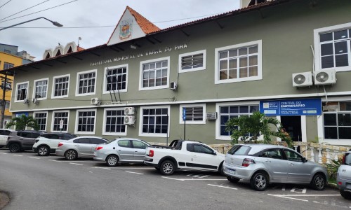 Prefeitura de Barra do Piraí paga 1/3 de férias para os professores da Rede Municipal de Ensino